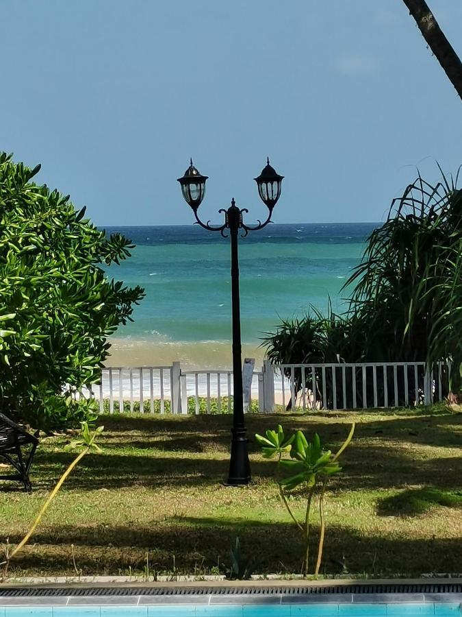 Endlessblue Resort Kalametiya Ngoại thất bức ảnh